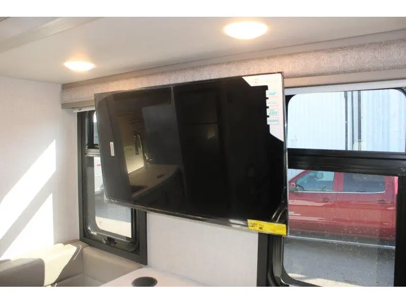 2027 Thor Motor Coach Delano 24RW