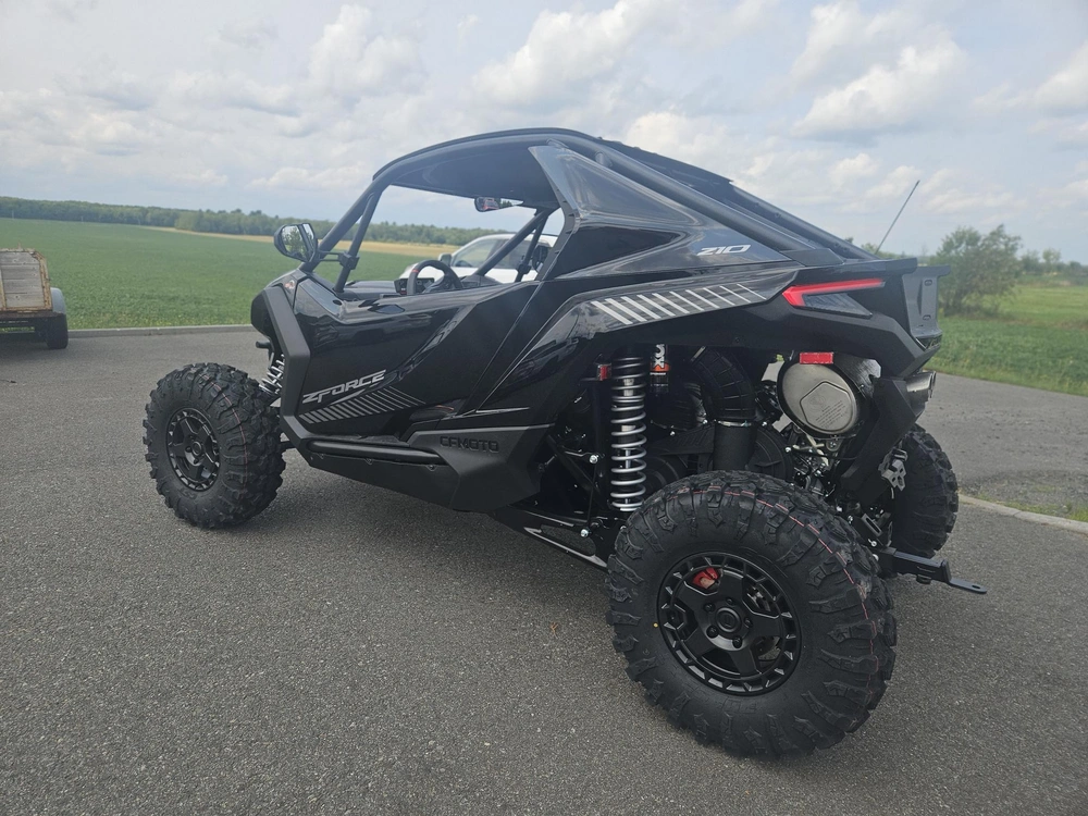Cfmoto Z10 2026 alt