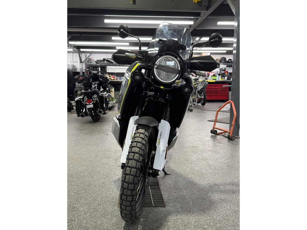 Husqvarna Norden 901 2025 alt