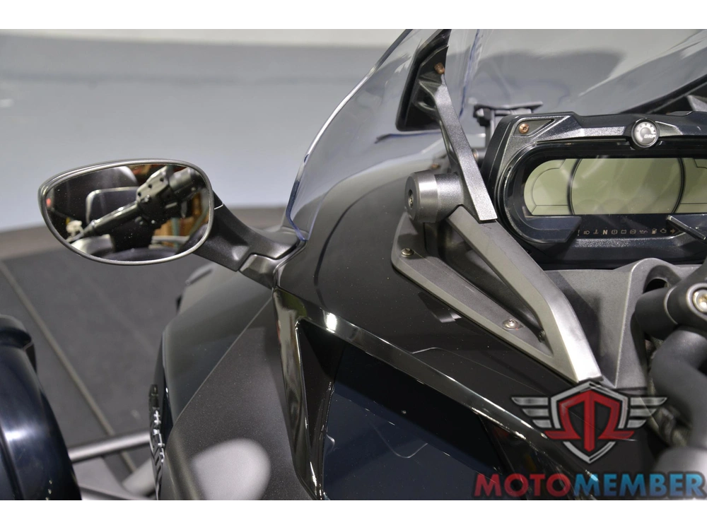 2021 Can-am Spyder F3-s alt
