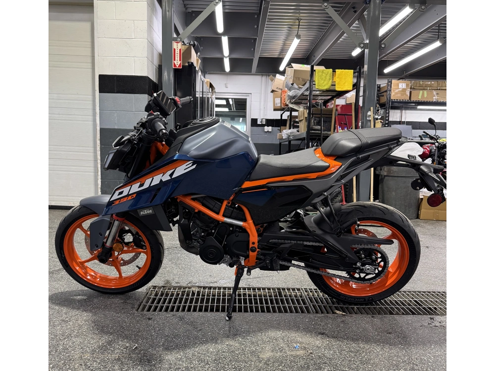 2025 Ktm 390 Duke alt