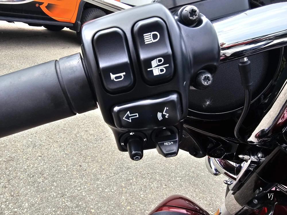 2017 Harley-davidson Electra Glide Ultra Limited Flhtk alt
