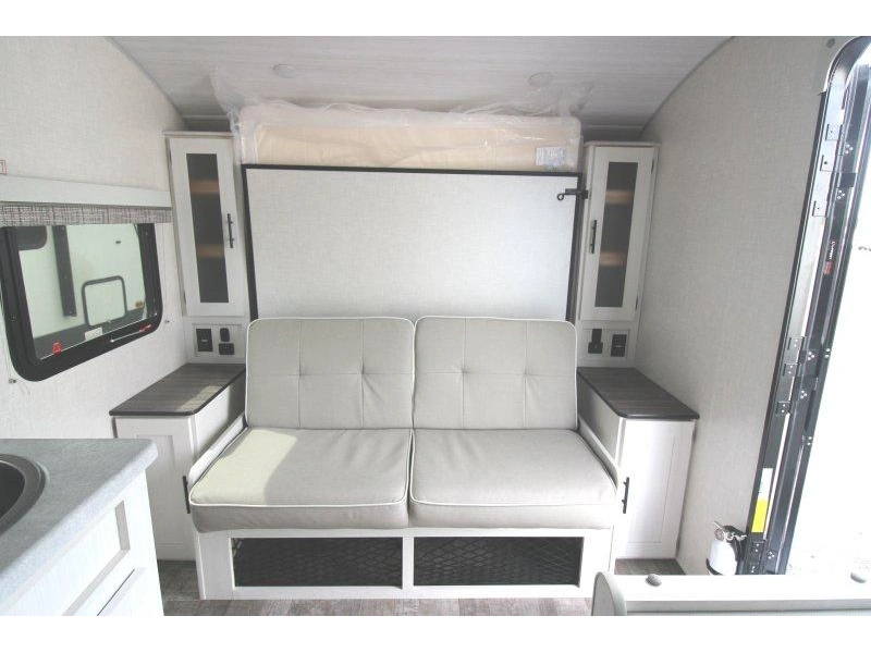 Forest River R-pod 192 2022 alt