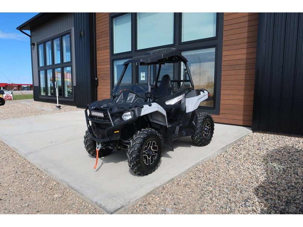 2019 Polaris Ace® 570 alt