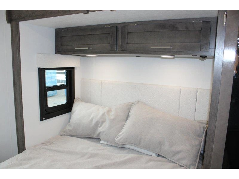 2026 Jayco Melbourne 24l alt