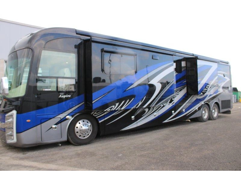 Entegra Coach Aspire 44f 2020 alt