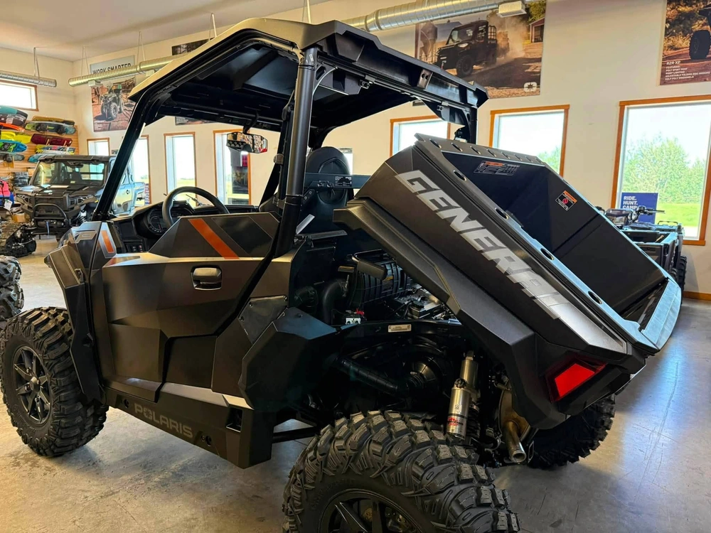 2026 Polaris General Xp 1000 Ultimate alt