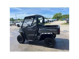 2024 Can-am Defender Xt Hd 7 With Half Doors And Poly Windshield alt