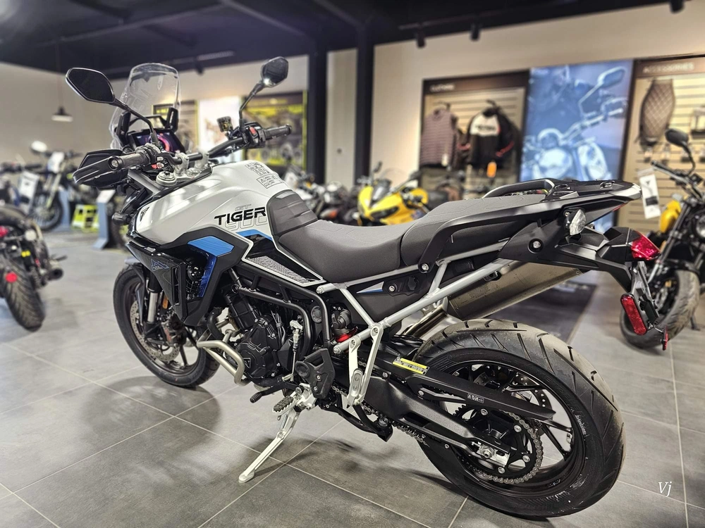 2026 Triumph Tiger 900 Gt Pro Alpine Edition alt