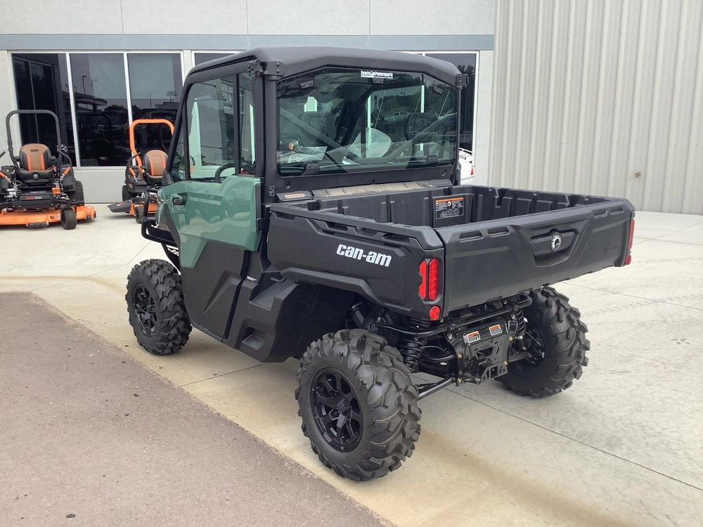 2026 Can-am Defender Hd10 Hvac Cab alt