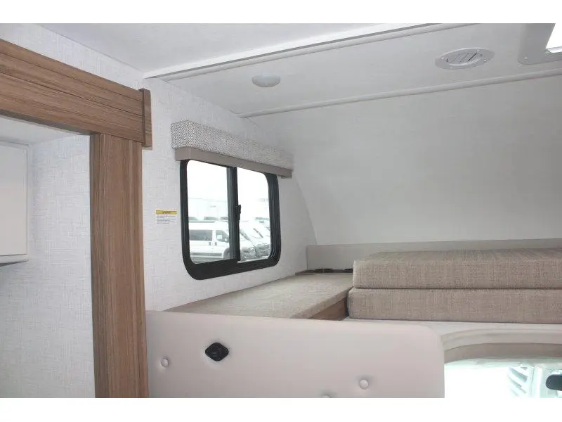 2027 Thor Motor Coach Four Winds 25Z