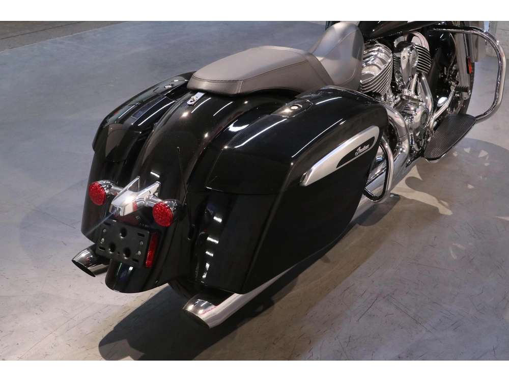 2023 Indian Motorcycle Cheiftain Limited alt