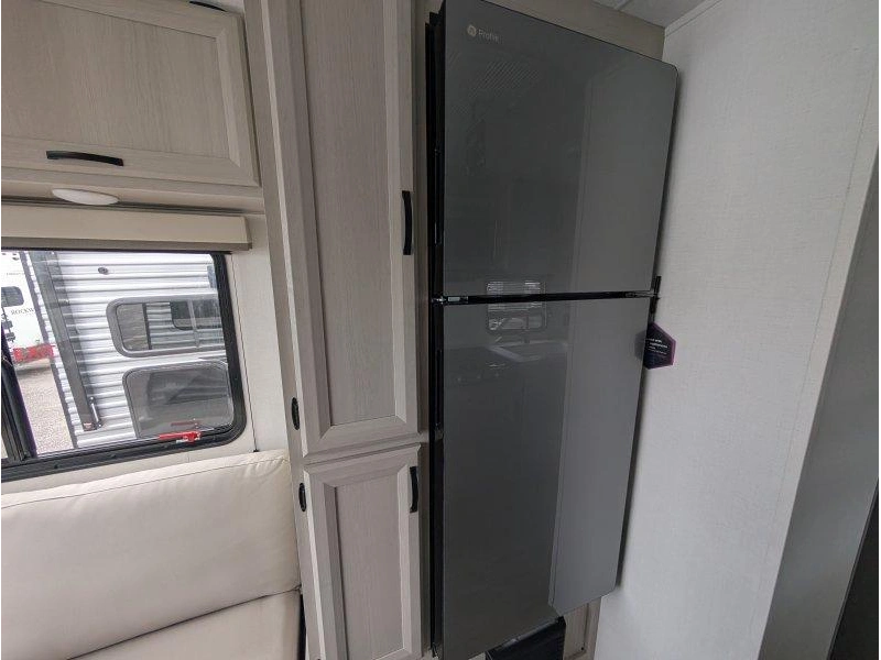 Coachmen Catalina 221epic 2027 alt