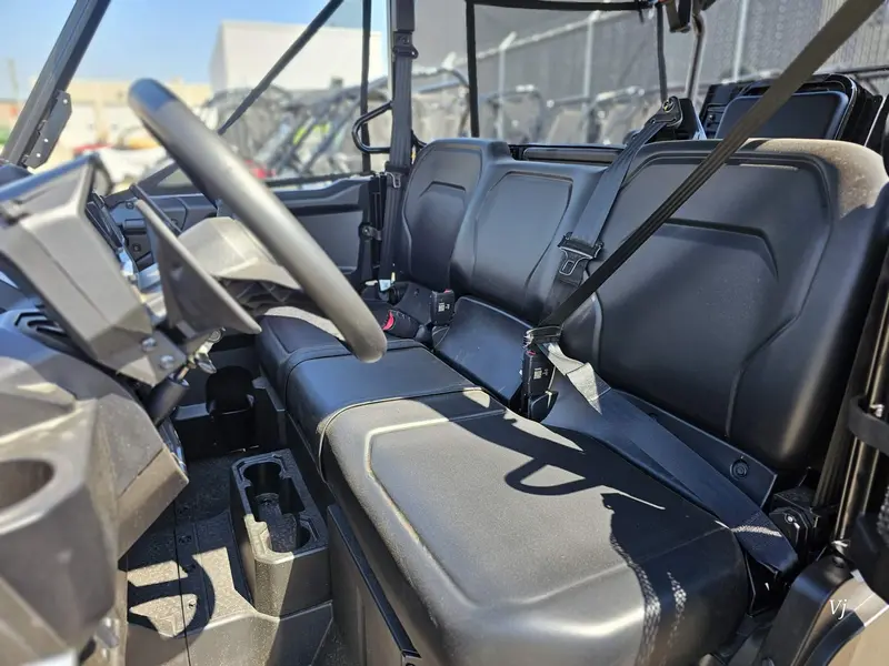 2026 Honda Pioneer 1000-5p Deluxe alt
