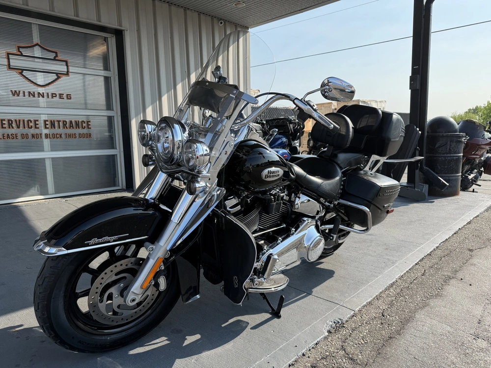 2022 Harley-davidson Flhcs-heritage Classic 114 alt
