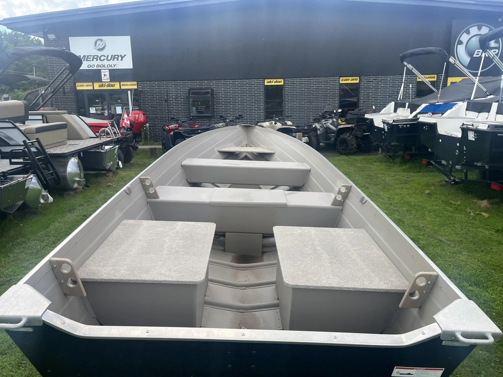 2023 Starcraft 16 Voyageaur Split Seat Tl alt
