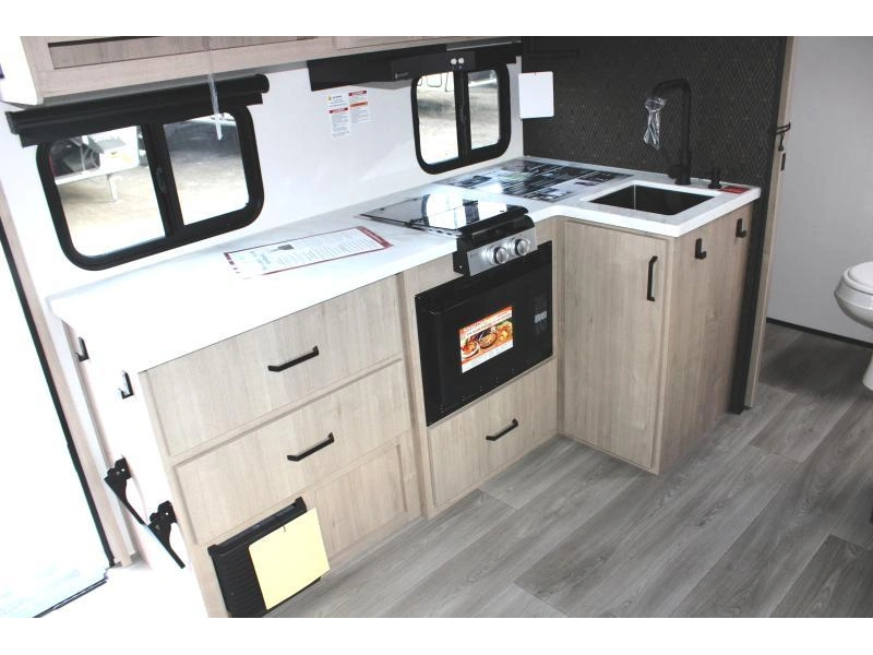 Grand Design Imagine 16mla 2026 alt