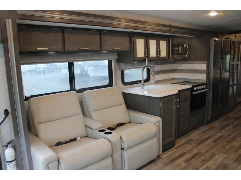 Thor Motor Coach Indigo Cc35 2024 alt