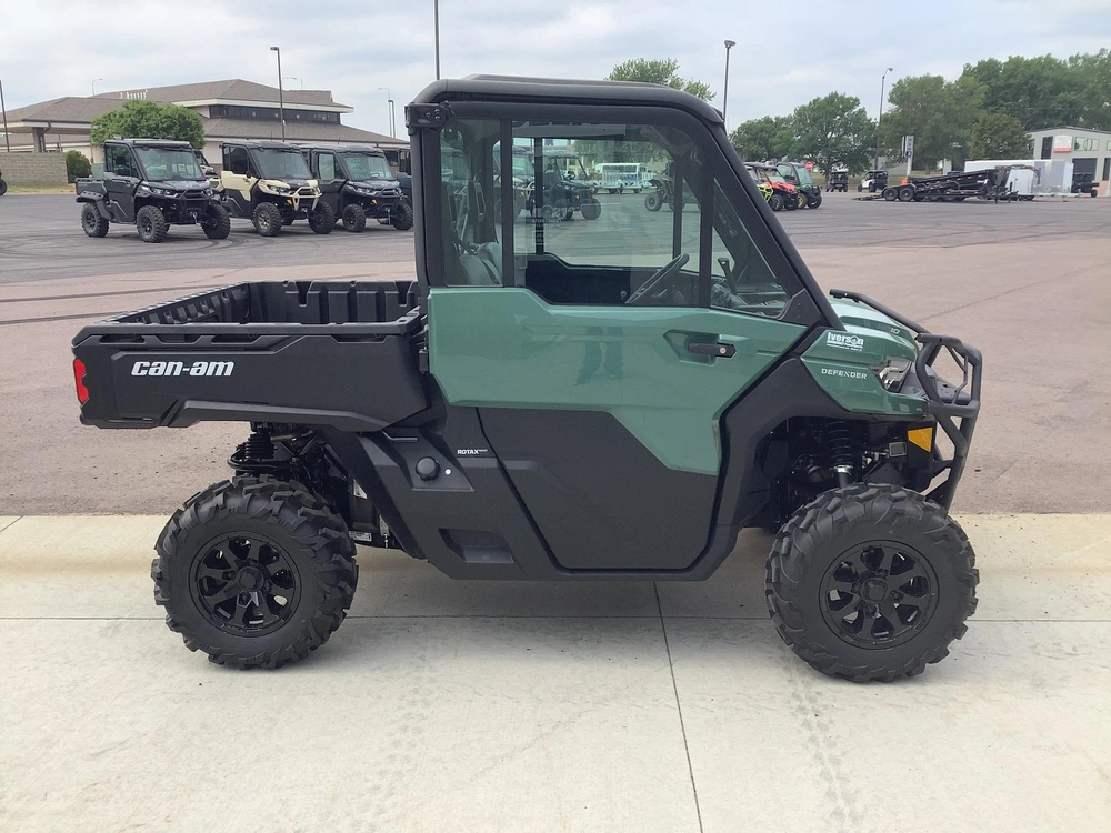 2026 Can-am Defender Hd10 Hvac Cab alt