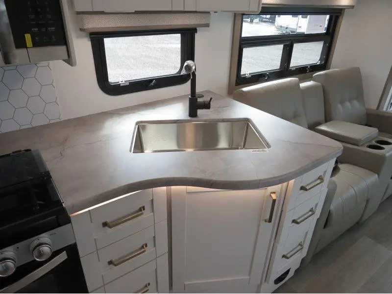 2027 Entegra Coach Vision 29S