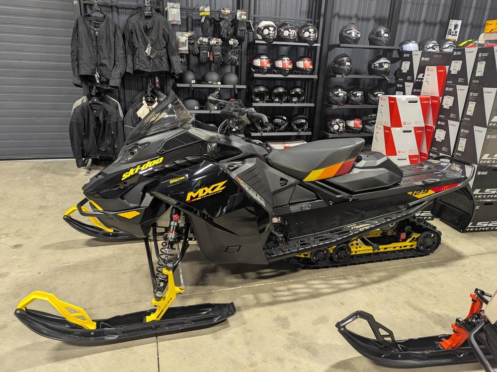 2027 Ski-doo Mxz Blizzard 850 129 alt
