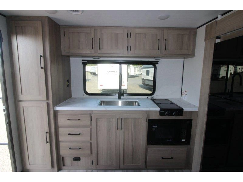 Keystone Rv Coleman 21rx 2027 alt