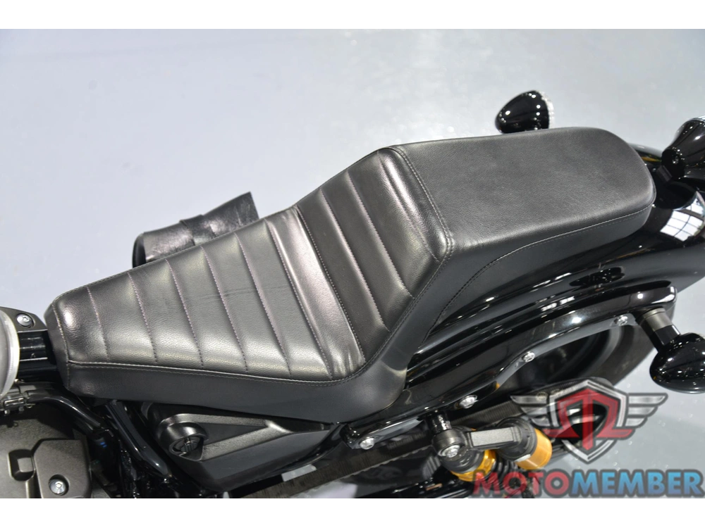 2015 Yamaha Bolt C Spec alt