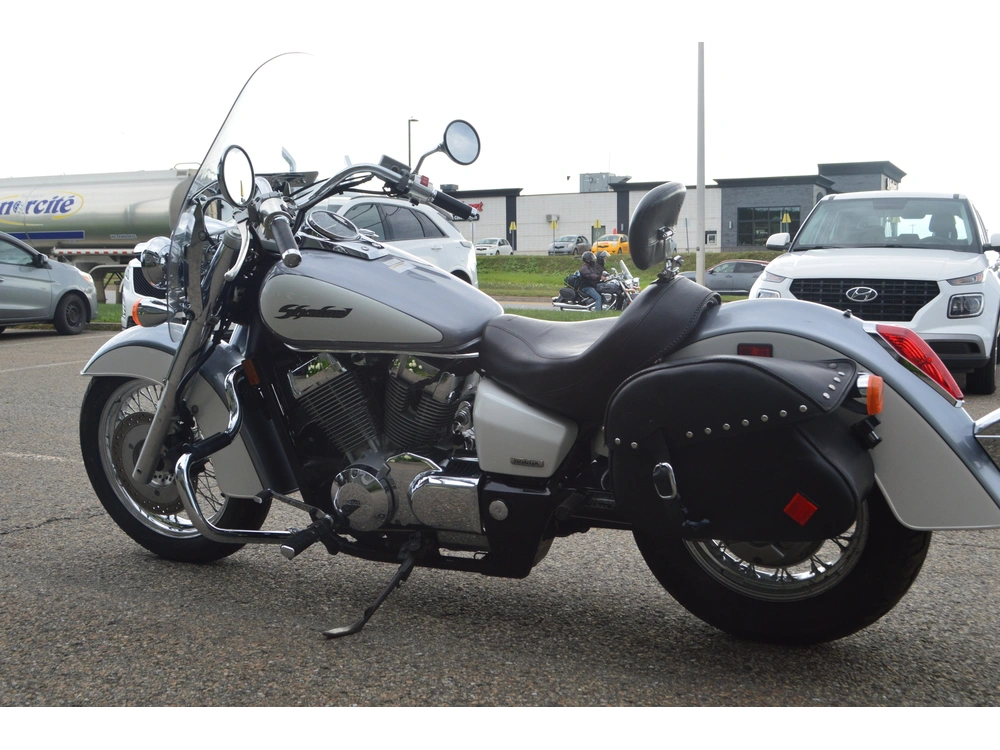 2006 Honda Vt750 alt