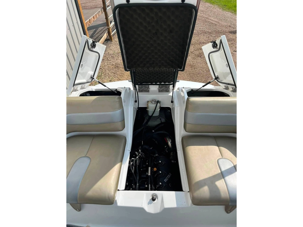 2007 Sea-doo Sport Boats Challenger 180 - Single 4-tech 215hp Rotax alt