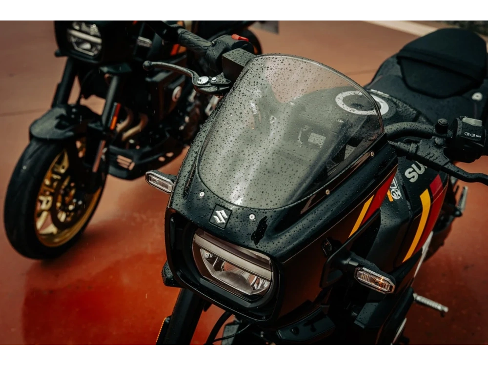 2026 Suzuki Gsx-8tt Glass Sparkle Black (yvb) alt
