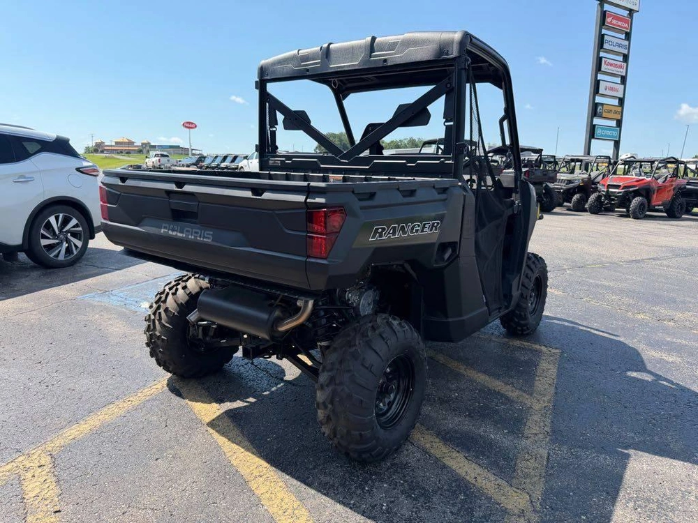 2026 Polaris Ranger® 1000 Eps alt