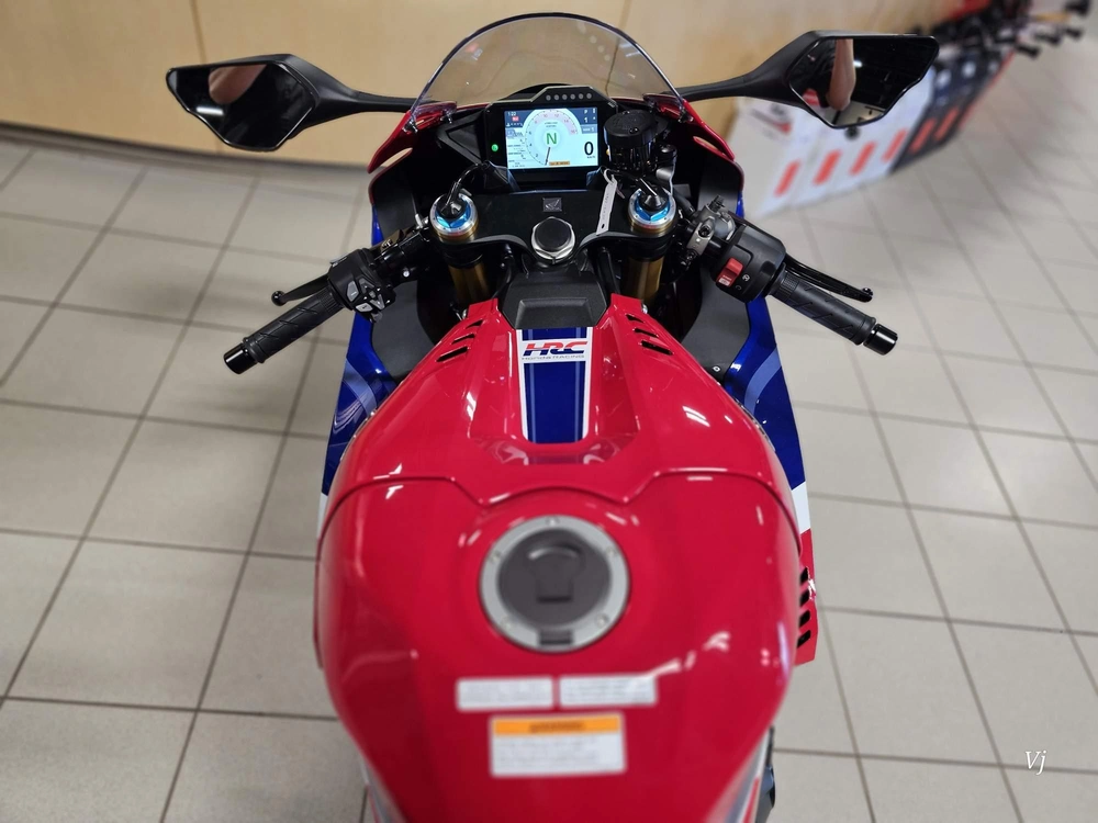 2026 Honda Cbr1000rr-r Fireblade Sp alt
