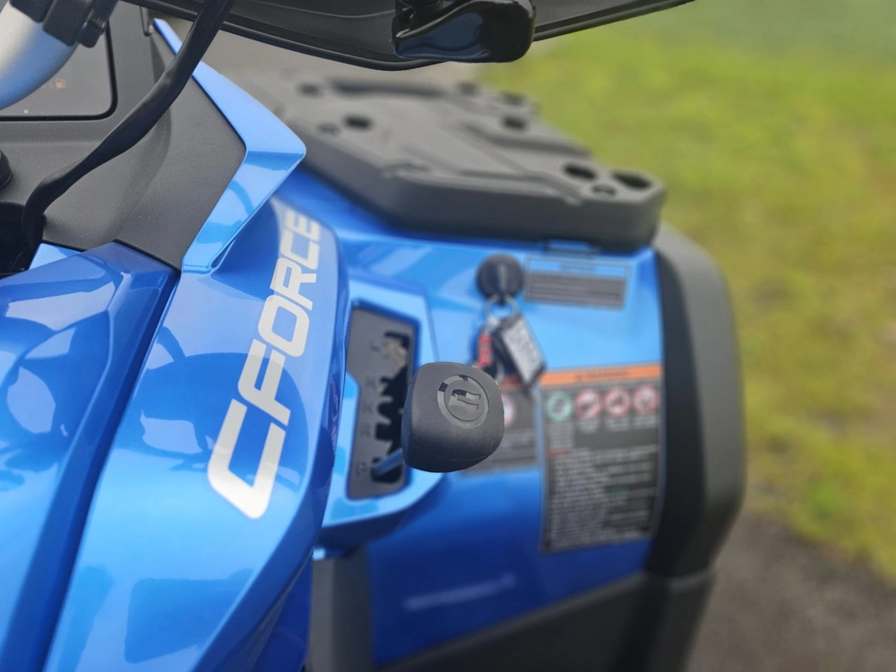 Cfmoto Cforce 800 Touring 2026 alt