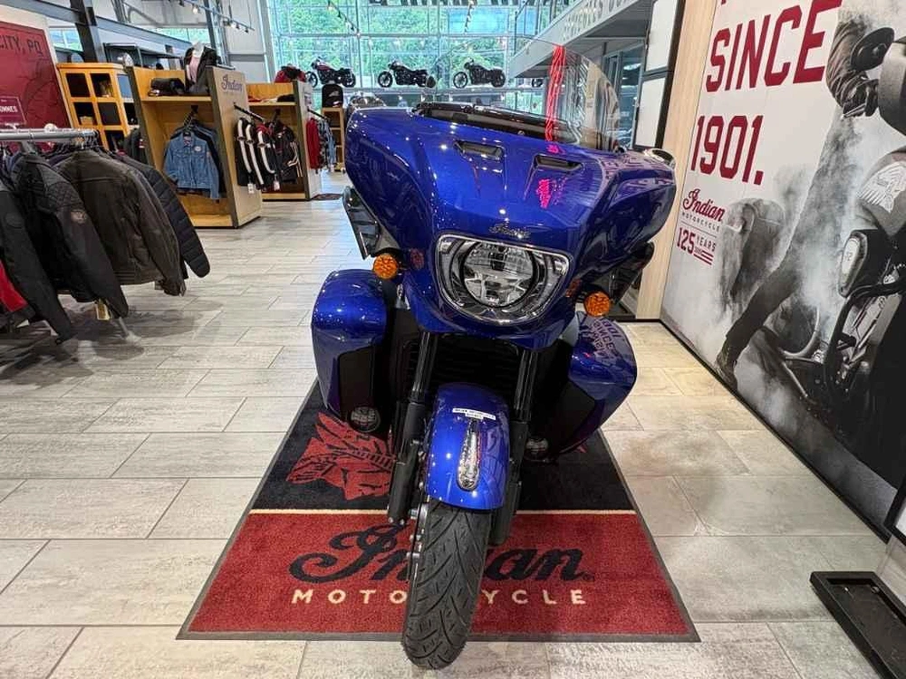 Indian Motorcycle Roadmaster Powerplus Limited With 112ci + Rider Assist Package + Audio 2025 alt