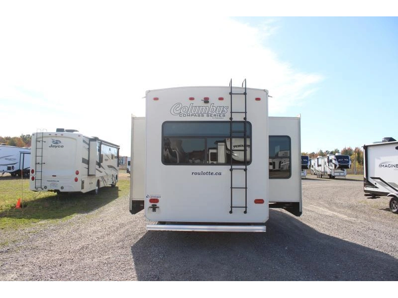Palomino Columbus 377mb 2017 alt