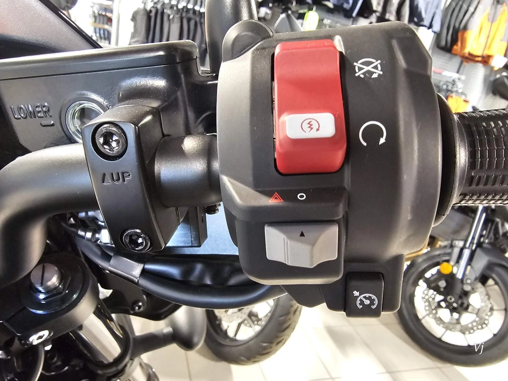 2026 Honda Rebel 1100 Touring alt