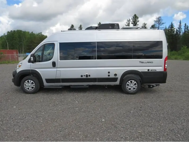 2027 Thor Motor Coach Tellaro 20L