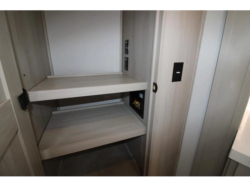 Grand Design Solitude 417kb 2026 alt