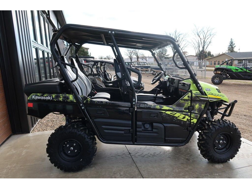 2025 Kawasaki Teryx4 alt