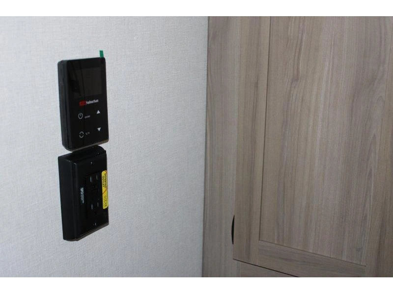 Keystone Rv Coleman 17r 2026 alt