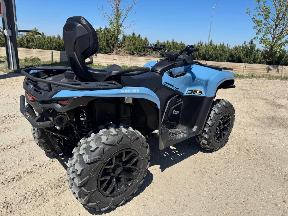 2026 Can-am Outlander Max Xt 700 alt
