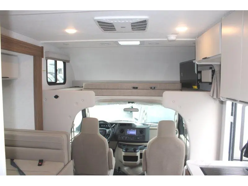 2027 Thor Motor Coach Four Winds 25Z