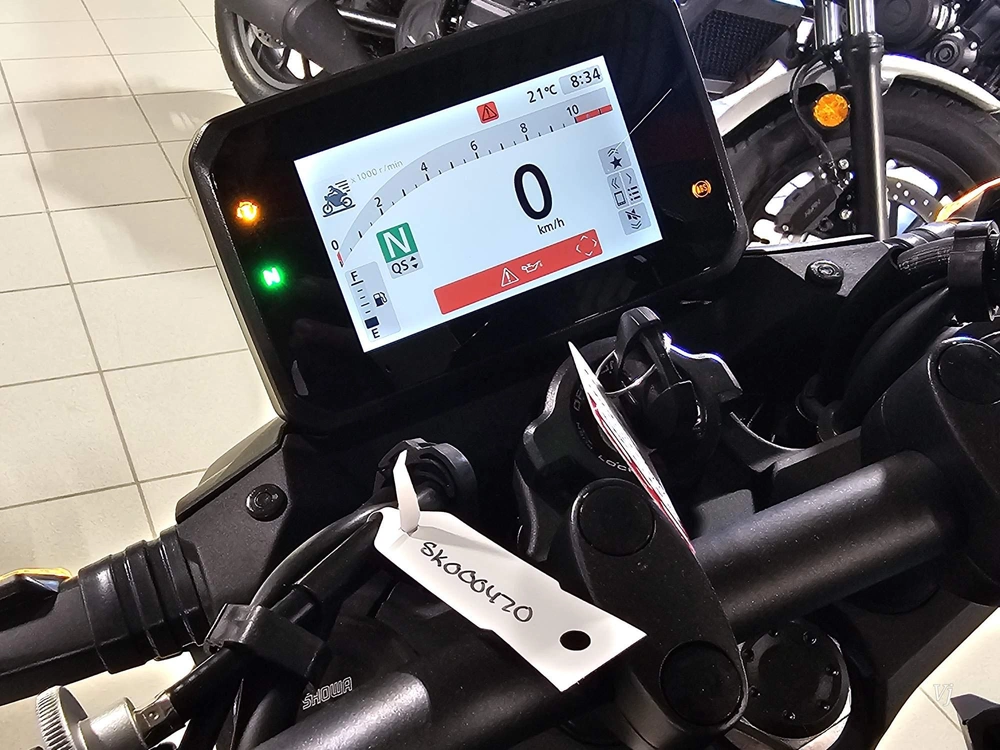 2025 Honda Cb750 Abs alt