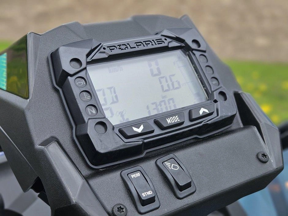 Polaris Scrambler Xp 1000 S Vert Cascade Mat 2026 alt