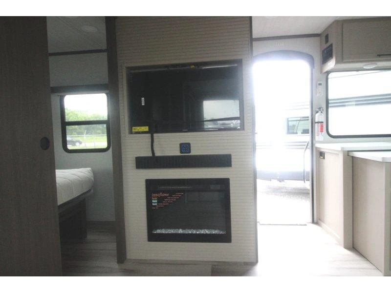Keystone Rv Cougar 26lbw 2027 alt