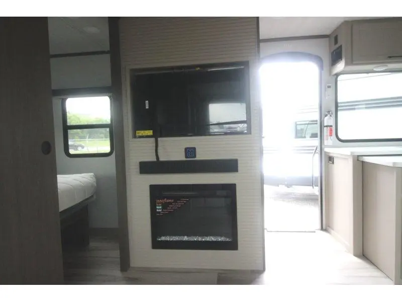 2027 Keystone RV Cougar 26LBW