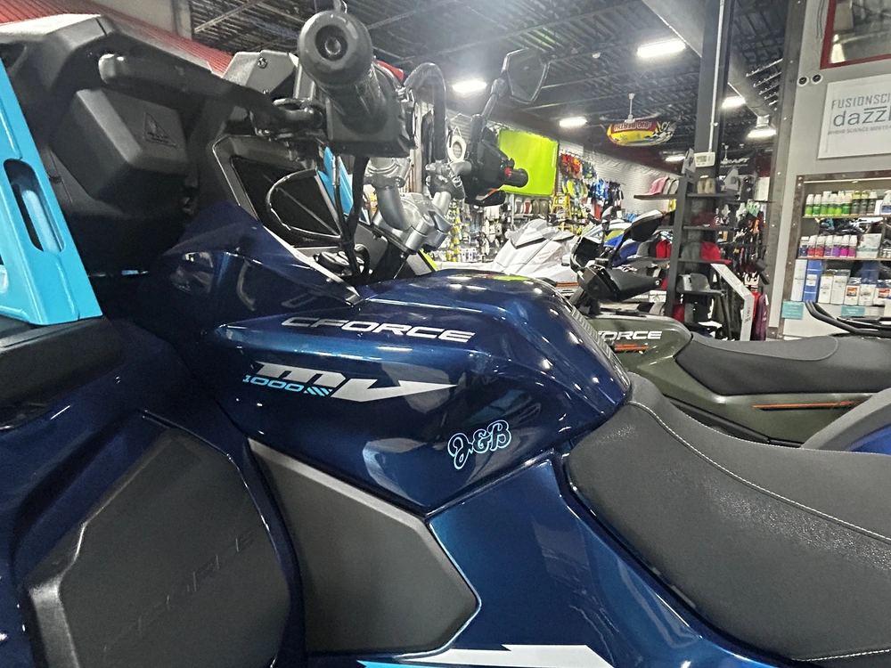 2026 Cfmoto Cforce 1000 Mv Twighlight Blue alt
