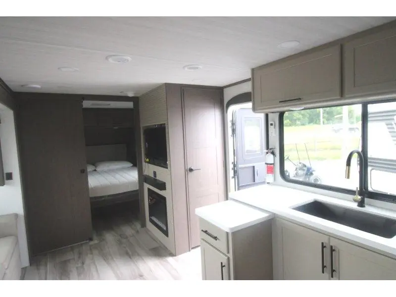 2027 Keystone RV Cougar 26LBW