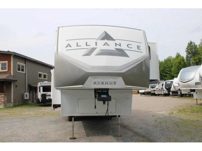 Alliance Avenue 32rls 2026 alt