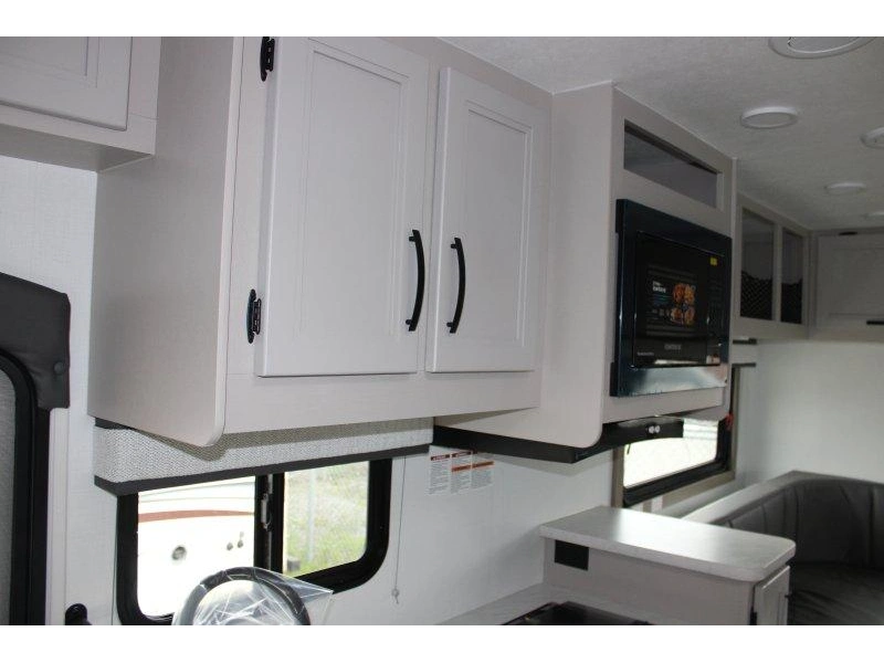 Jayco Redhawk 20lf 2027 alt